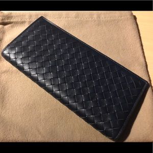 Bottega Veneta Intrecciato Continental Wallet